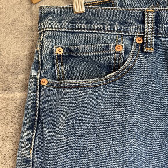 Levis 505 Jeans Men 34x34 Blue Medium Straight Relaxed Cotton Fade 31" Inseam - Picture 4 of 12